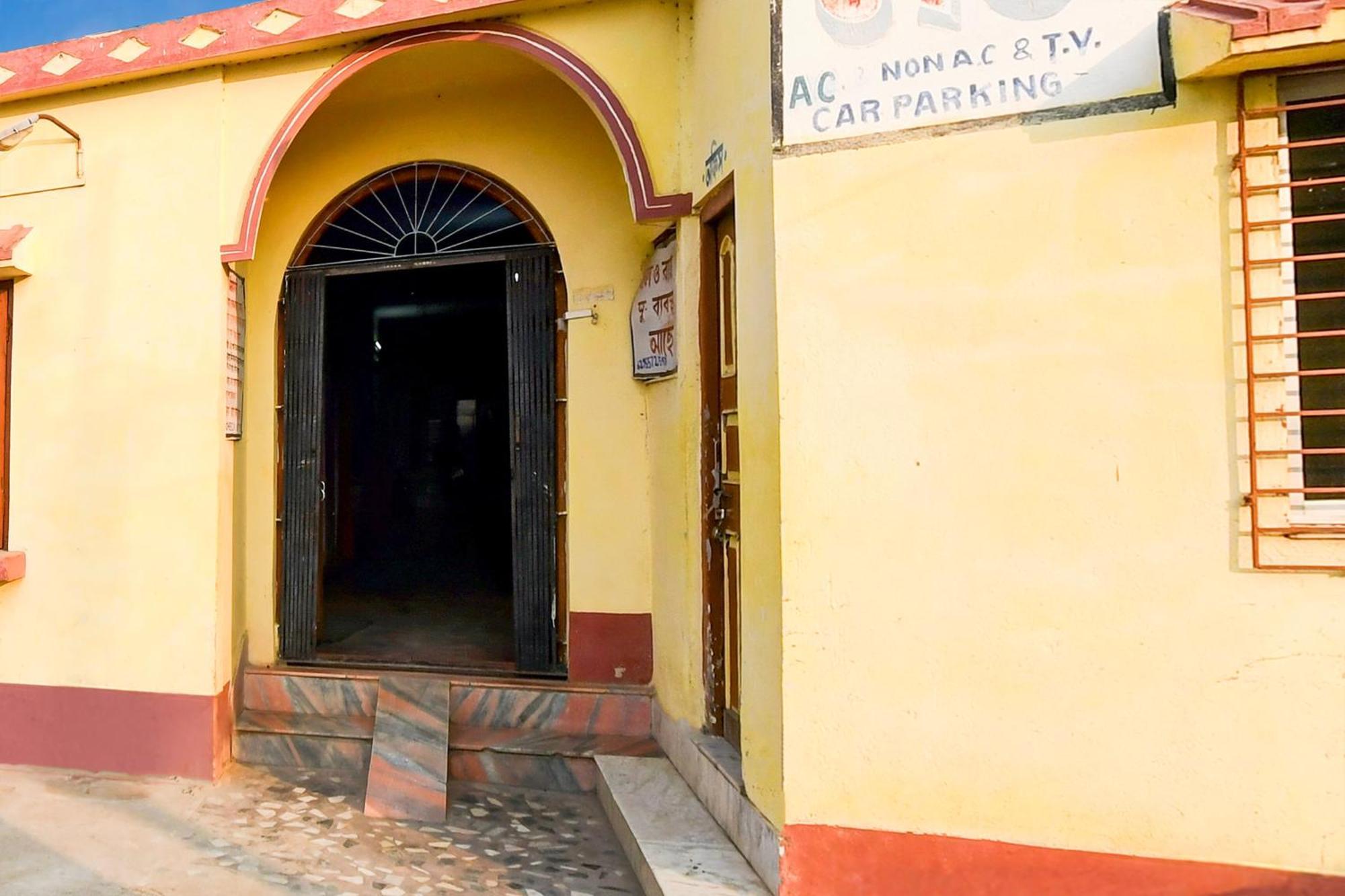 Agnibina Lodge Tarapith Bagian luar foto